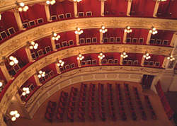 VEDUTA INTERNA DELLA PLATEA